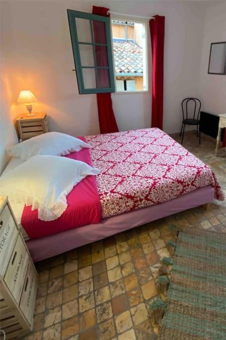 Grasse : Centre Ville Superbe Appartement 2 Chambres Exterior foto
